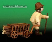 Waldmann mit Handwagen Romy Thiel Figuren Erzgebirge Werksverkauf Seiffen