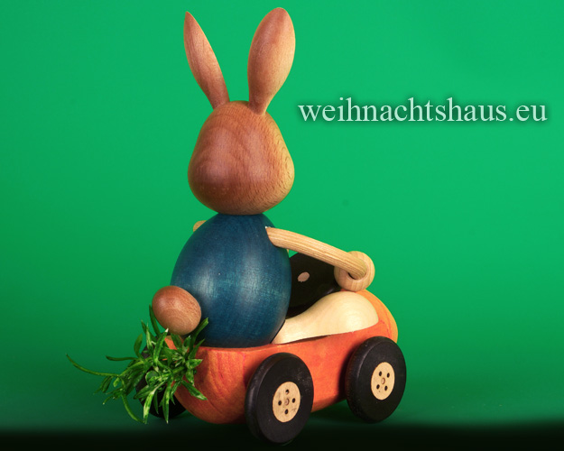 Kuhnert Neuheit Osterhase Erzgebirge Holz Hasendeko Osterdeko Kuhnerts Stupsi Möhrenflitzer Neuheiten Hasenauto Hasenrennauto Rennautohasen Neu