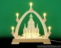 Lichterspitze Dresden Frauenkirche beleuchtet Taulin Schwibbogen Lichterspitzen