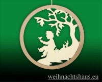 Seiffen Weihnachtshaus - Baumbehang Ring groß Junge mit Spatz unter Baum Erzgebirge 9 cm - Bild 1